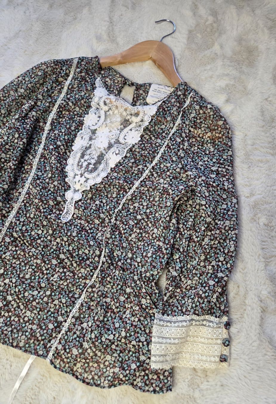 Blusen: River-Island-Bluse – Gebraucht aus Leissigen von ali_k9v8 1