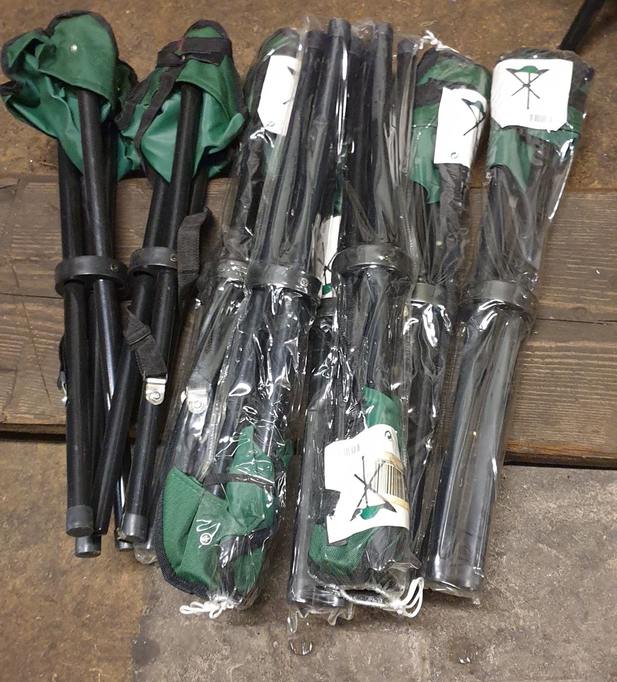 Hocker: 3-Bein Camping / Wandersitz – Neu und originalverpackt aus Müllheim Dorf von Linus18 2