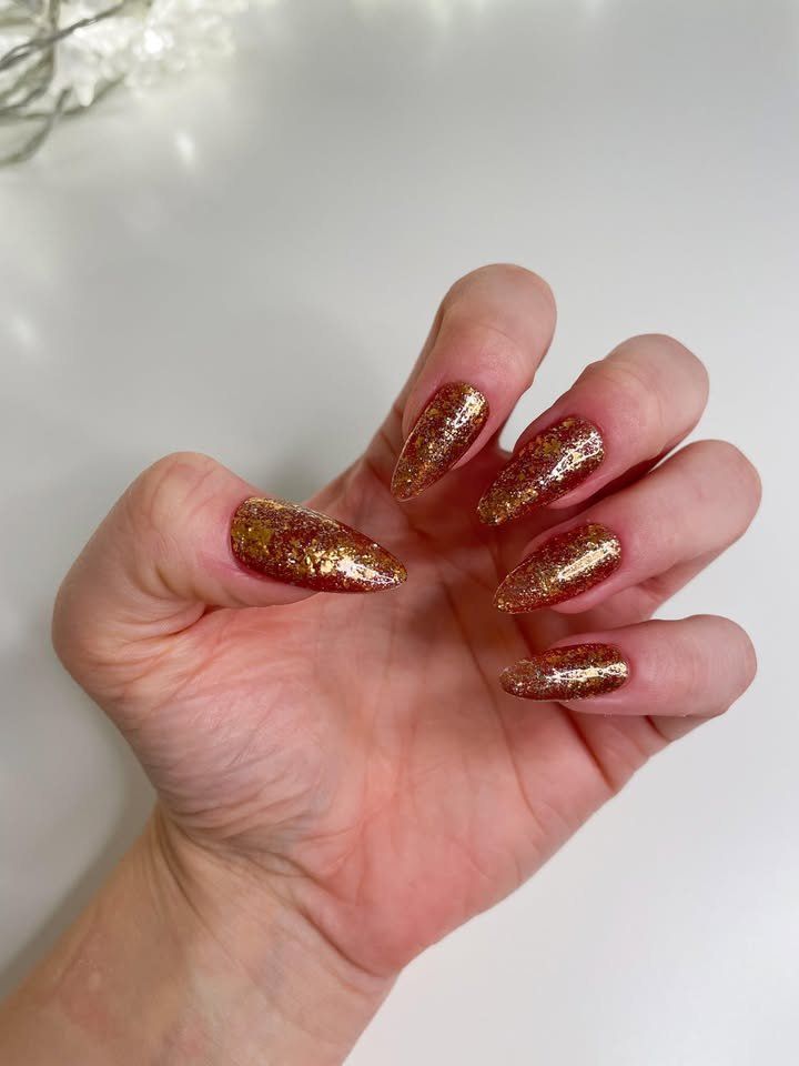 Ongles artificiels: Press on nails – Neuf avec emballage d'origine à Wil SG par ale_x2zk