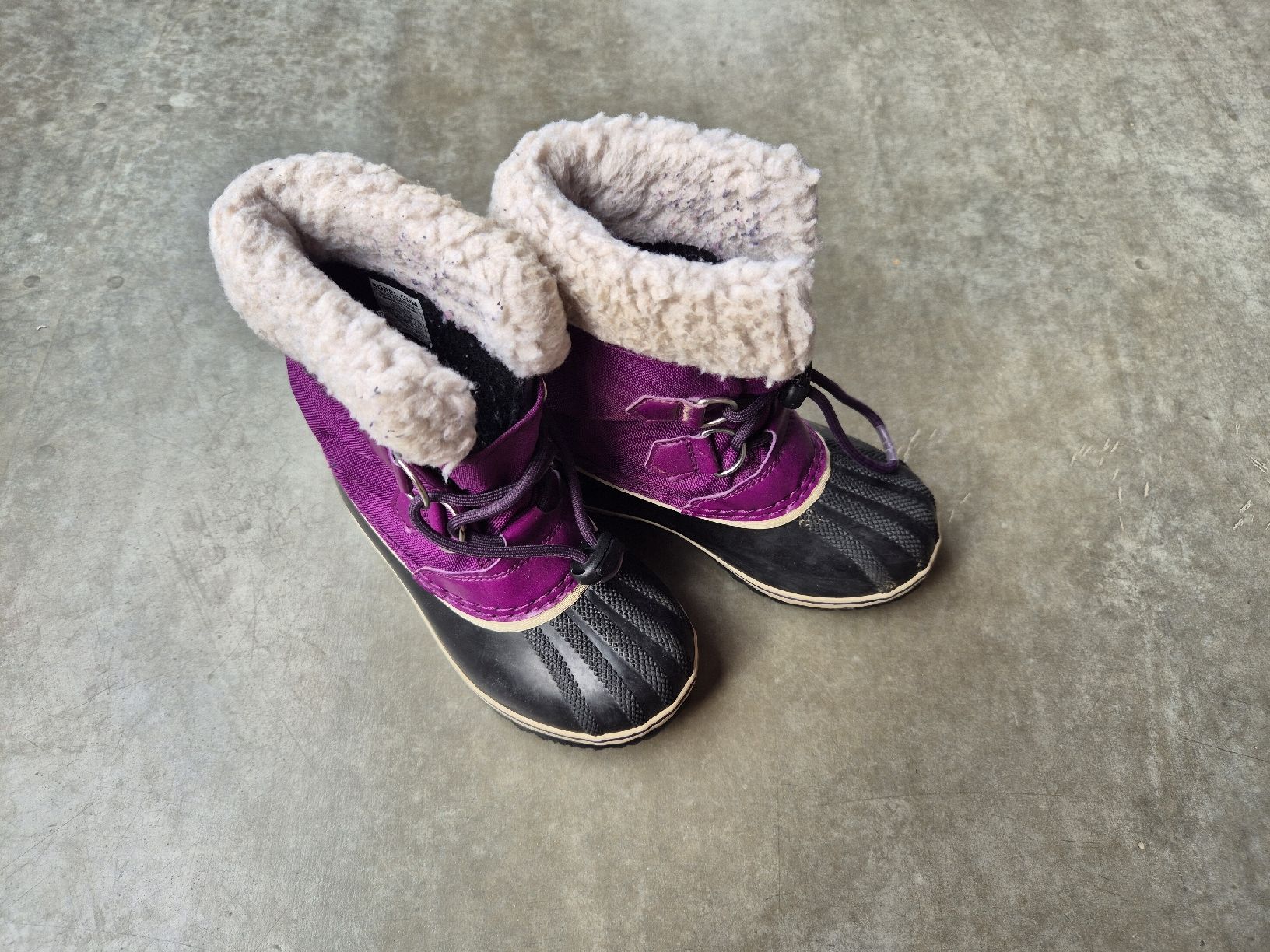 Sorel Chaussures filles: Sorel Winterschuhe Gr. 30 – D'occasion à Jona par Mimimi87