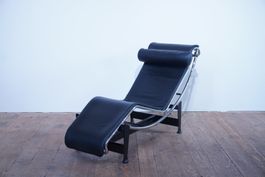 Cassina LC4 Liege Le Corbusier Leder schwarz
