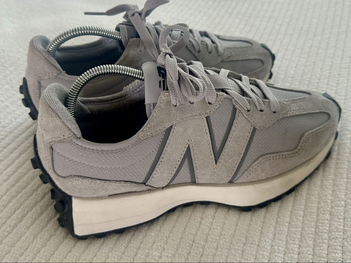 New Balance Scarpe da donna: New Balance Sneaker Grau 38,5 – Usato da Zürich venduto da aquaya01 1
