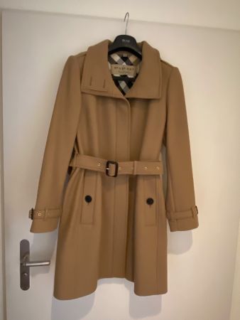 Burberry Camel Mantel Neu, IT 46