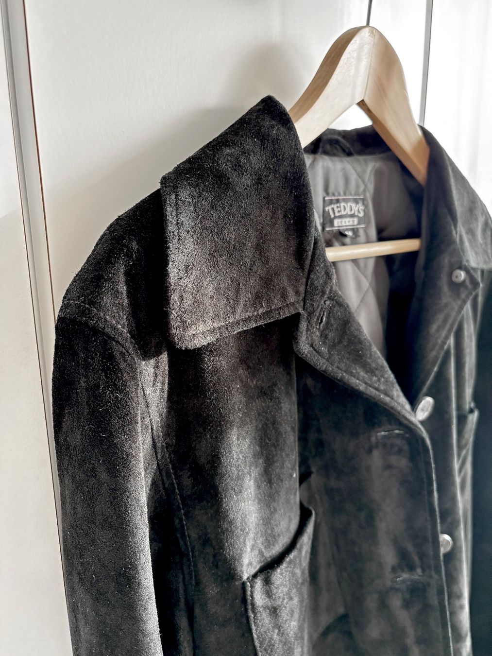 Giacche: Lange Jacke aus Veloursleder – Nuovo (secondo la descrizione) da Niederrohrdorf venduto da Madoqua 4