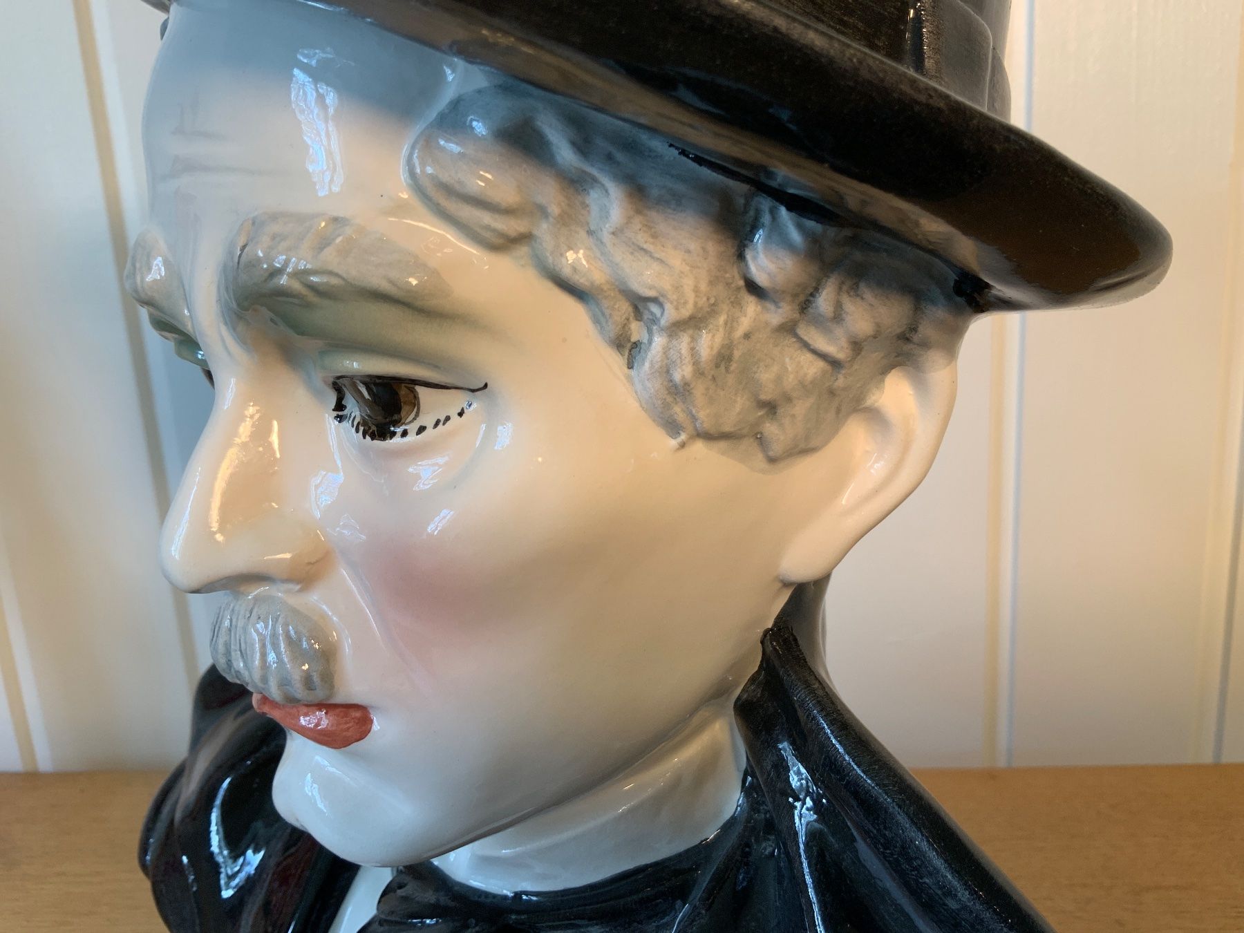 Statuette: Büste: Charly Chaplin, Keramik - Sammlerstück – Usato da Zürich venduto da ancillaschmidhauser 5