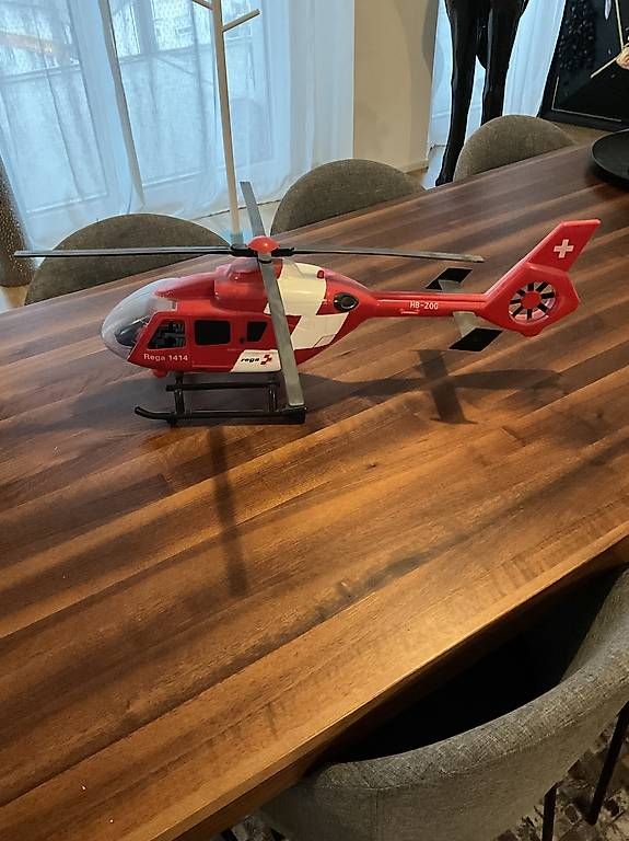 Kit di modellismo & Modellini statici: Hélicoptère REGA – Usato da Fribourg venduto da Sissi2006