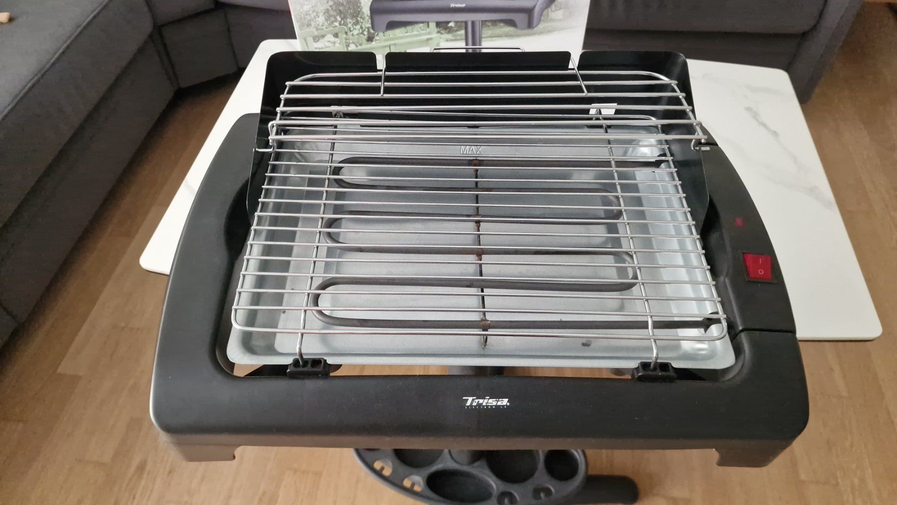 Trisa Grils: Trisa BBQ Classic Elektrogrill mit Ständer – D'occasion à Lenzburg par Mysterypt 2