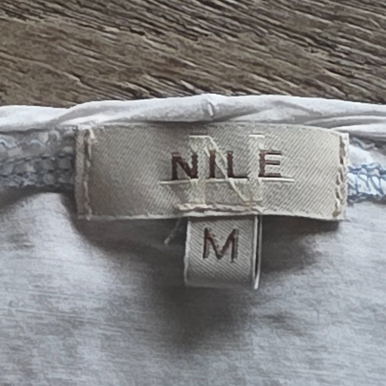 Nile Blusen: 🐸 NILE BLUSE M MIT SEIDE RAUCHBLAU – Gebraucht aus Môtier (Vully) von Frogs 9