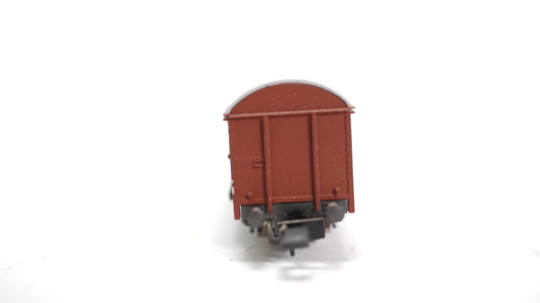 Rivarossi Modelleisenbahnen: e37 Spur N DB Güterwagen braun – Gebraucht aus Thun von evinka_gmbh 2