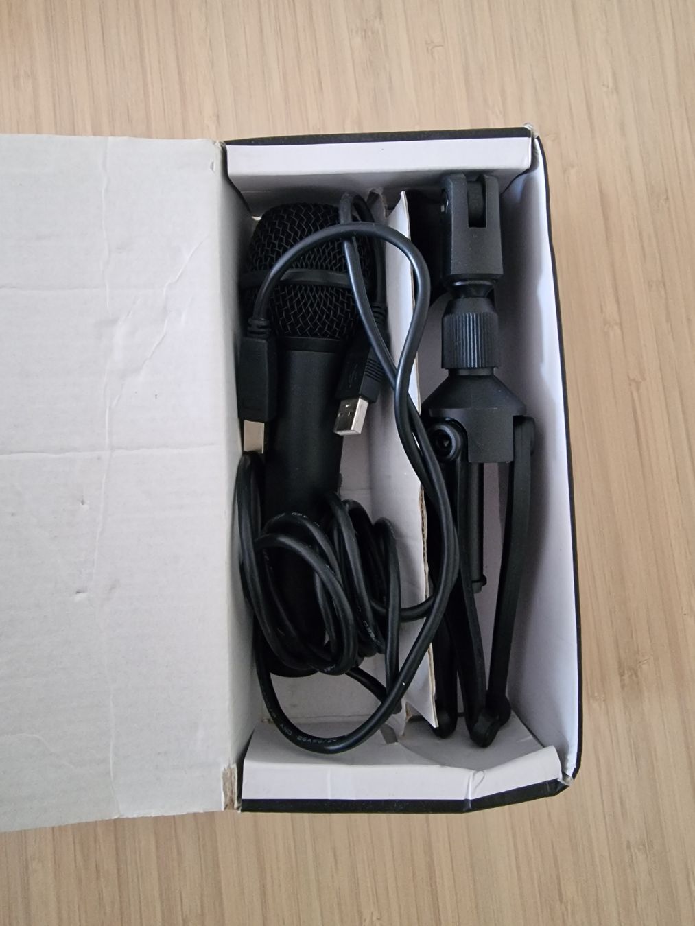 Microphones: TIE Dynamic Mic USB Mikrofon mit Stativ – D'occasion à Basel par Bakuda 1
