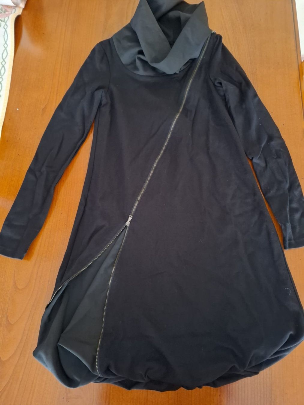 Vestiti: Schickes Max&Co. Kleid Gr. S schwarz - Rollkragen – Usato da Volketswil venduto da ald_2x9b