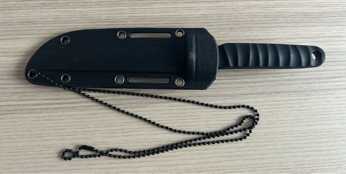 Zubehör: Neck Knive schwarz – Neu und originalverpackt aus Geuensee von M1812