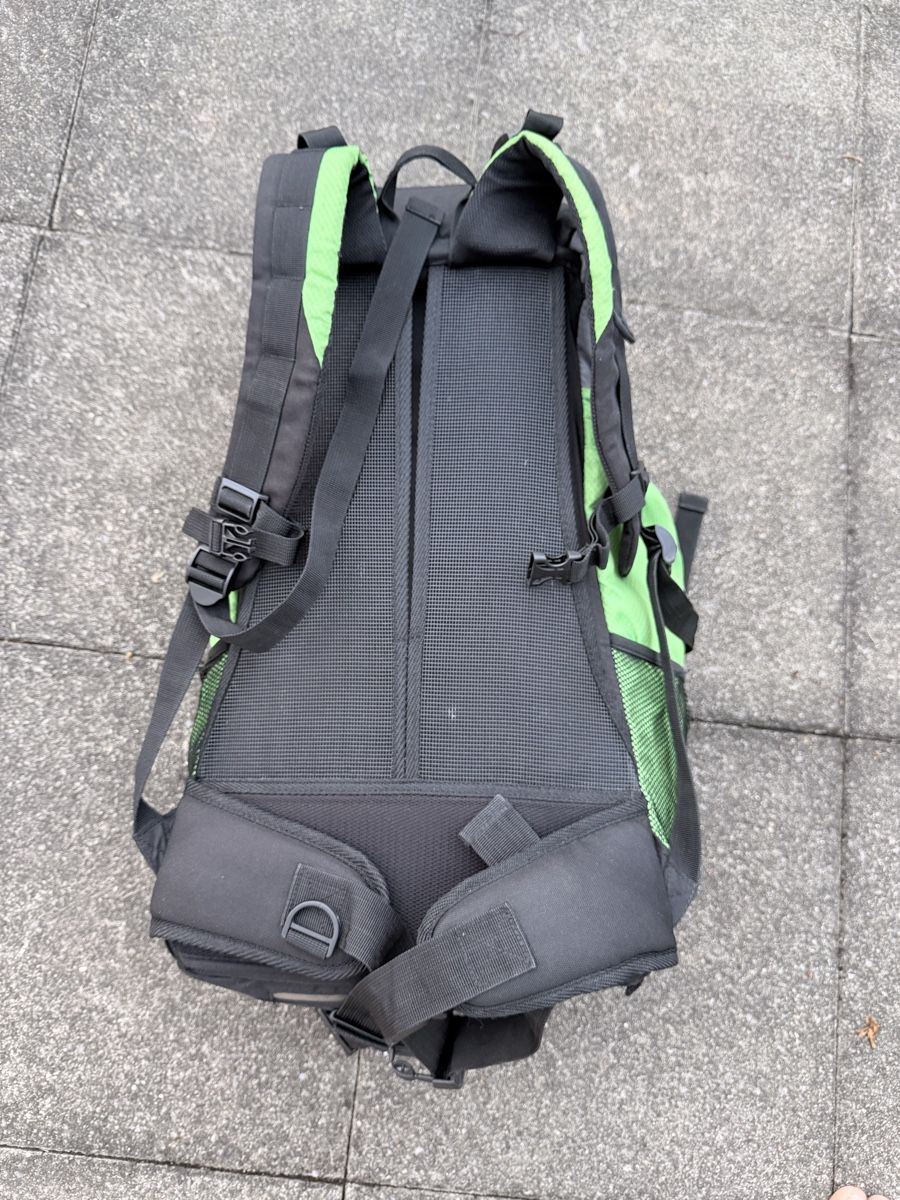 Zaini: Crane Wanderrucksack ca. 35L – Usato da Luzern venduto da xc33 2