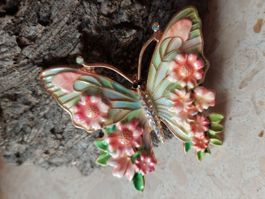 Wunderschöne Vintage Brosche, Schmetterling mit Blumen