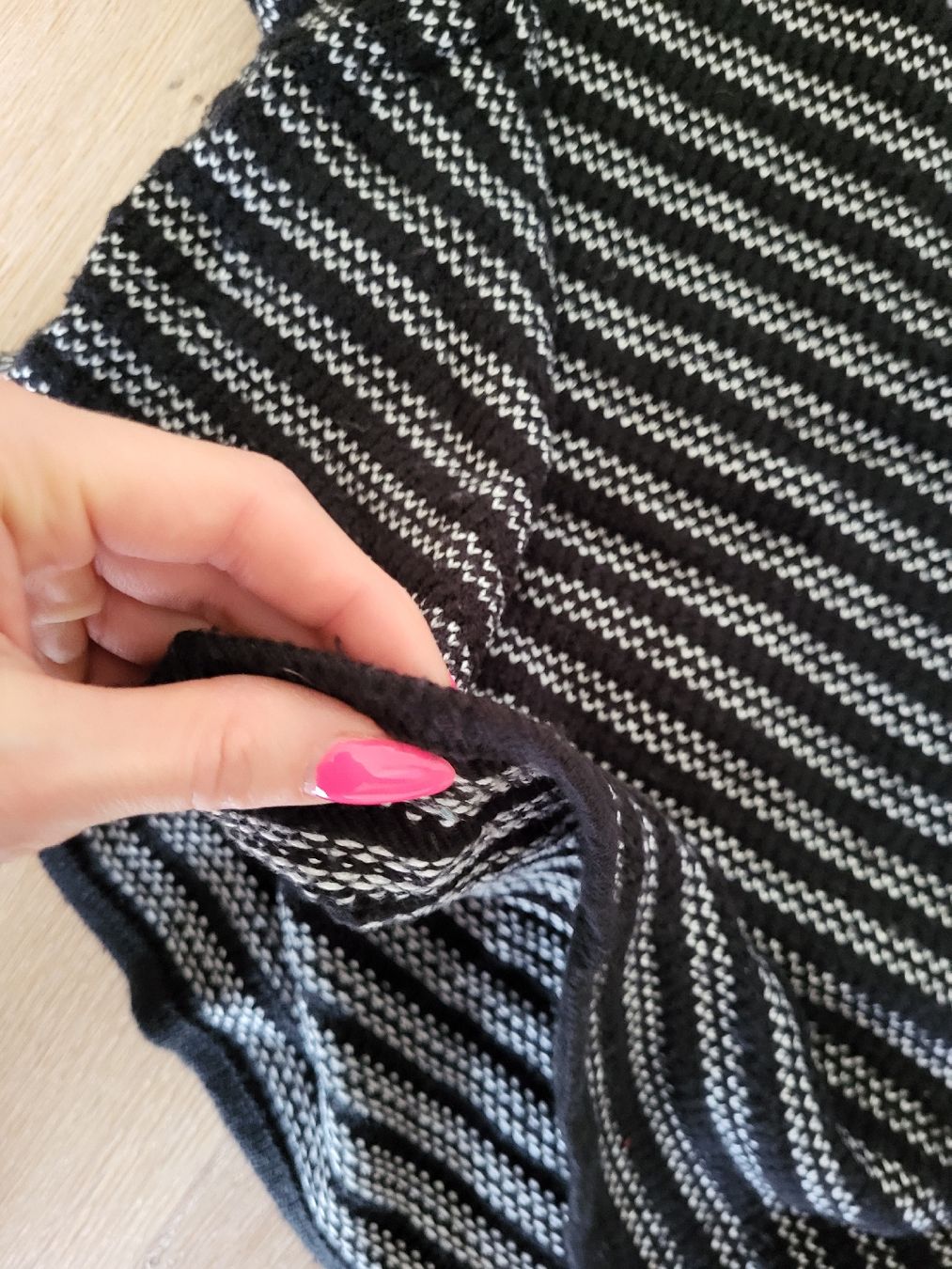 Kleider: Strickkleid von EDC, Grösse M, schwarzweiss gestreift – Gebraucht aus Steffisburg von esneusdaheime 2