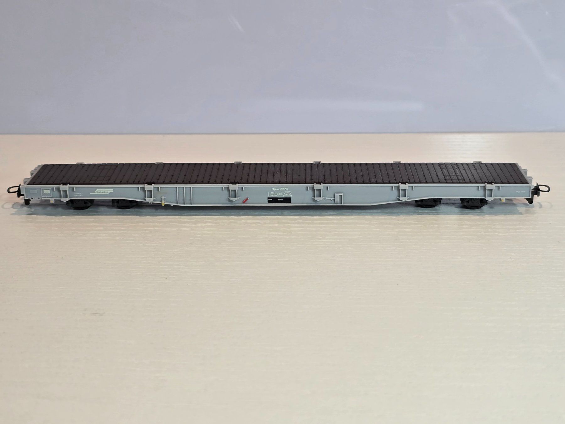 Bemo Modelleisenbahnen: Bemo, 2280103, RhB, Rungenwagen, Vitrine – Neu (gemäss Beschreibung) aus Kloten von Nicola2 2