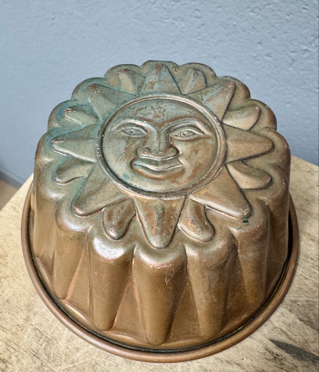 Backformen: Kleine alte Backform Kupfer Sonne – Gebraucht aus Rothrist von Luckywinner 2