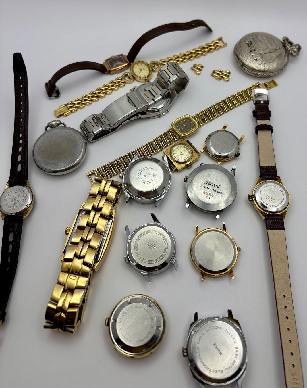 Bucherer Uhren: Mega Uhrenlot – Defekt aus Rorschach von ZeitWerk.10 8