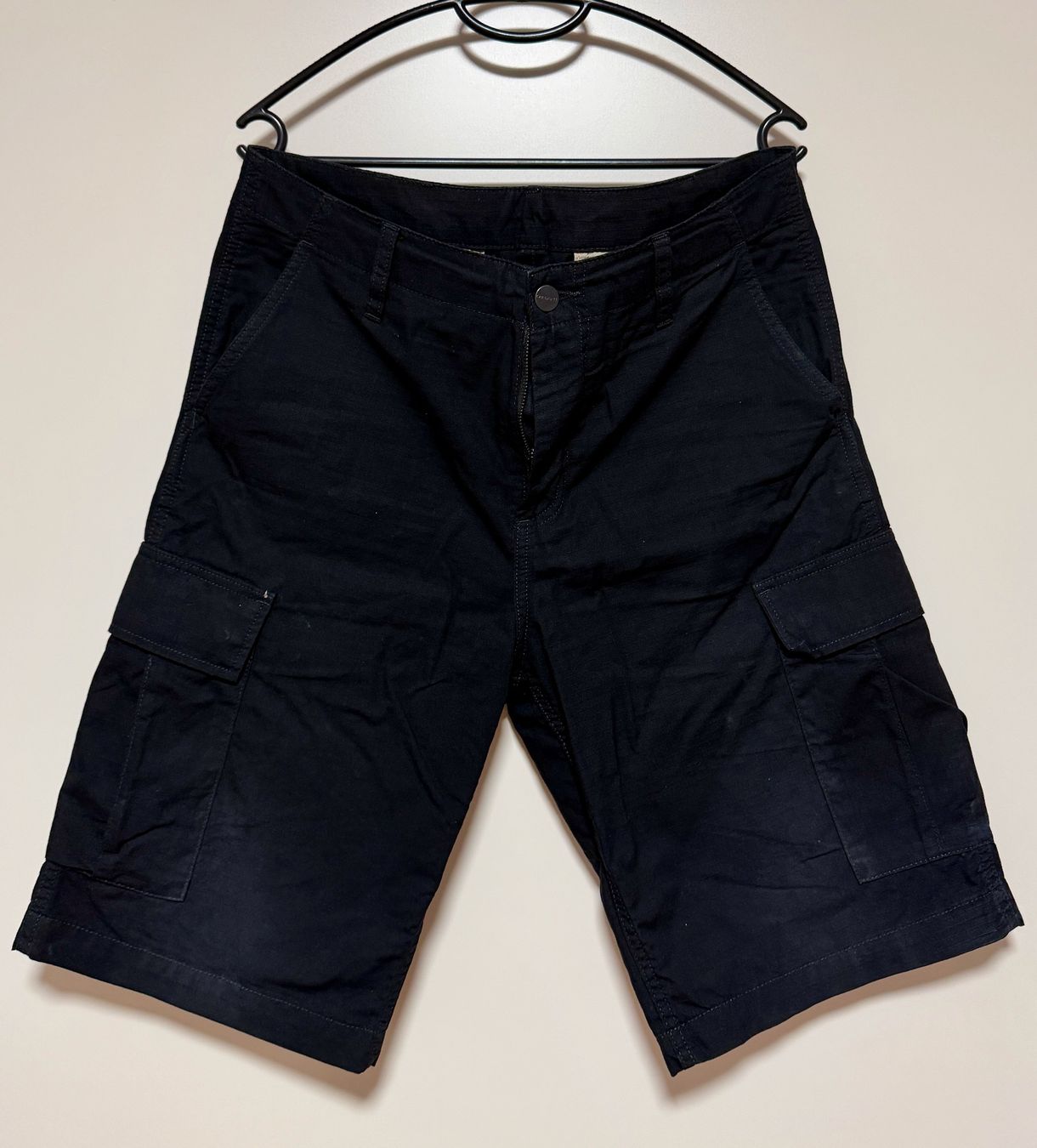 Carhartt Hosen: Carhartt Regular Cargo Short Schwarz, Grösse 32 – Gebraucht aus Zürich von Olid-ZH