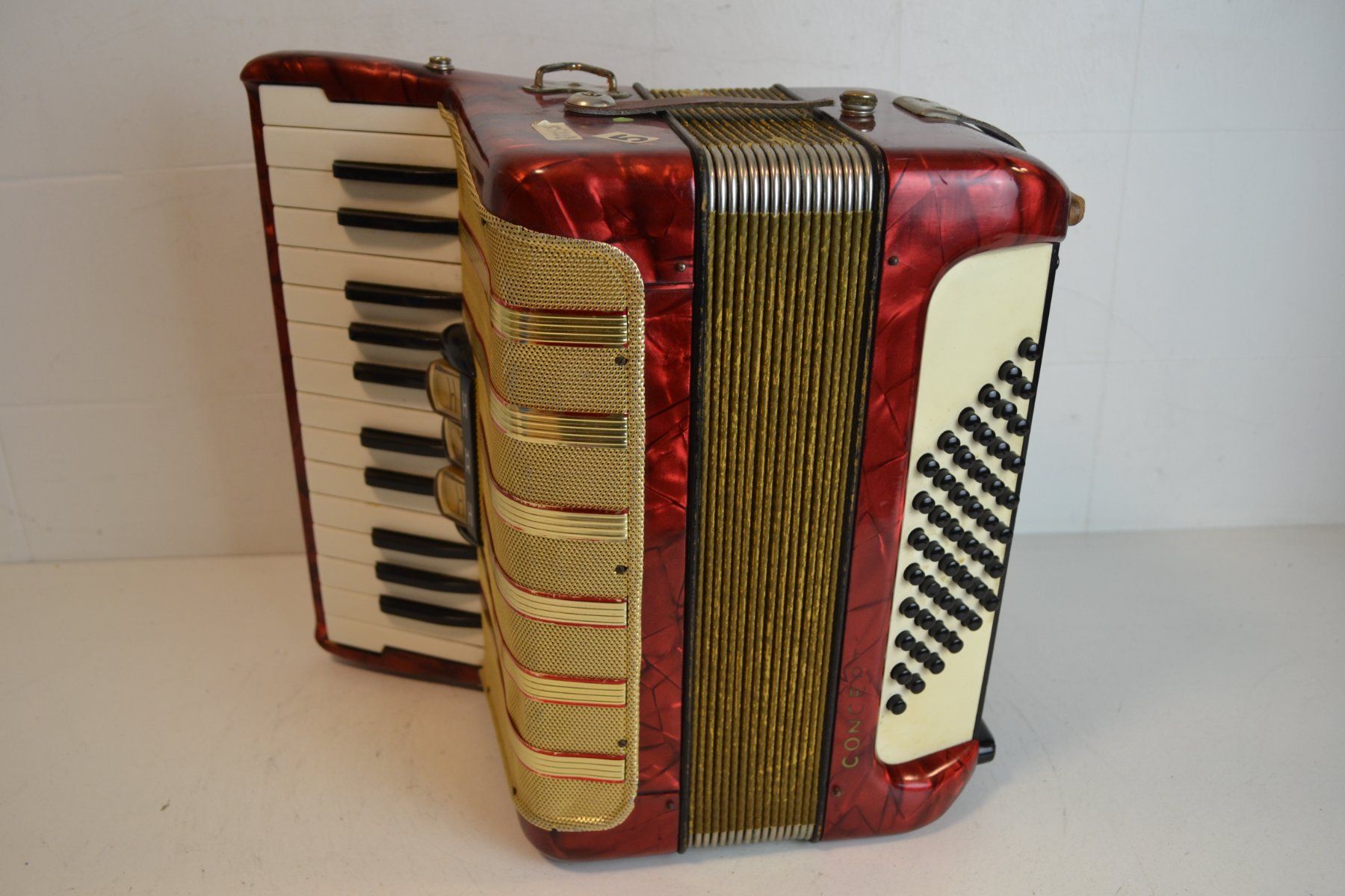 Hohner Strumenti musicali: Akkordeon chromatisch Hohner Concerto I – Usato da Zürich venduto da Brockito 7