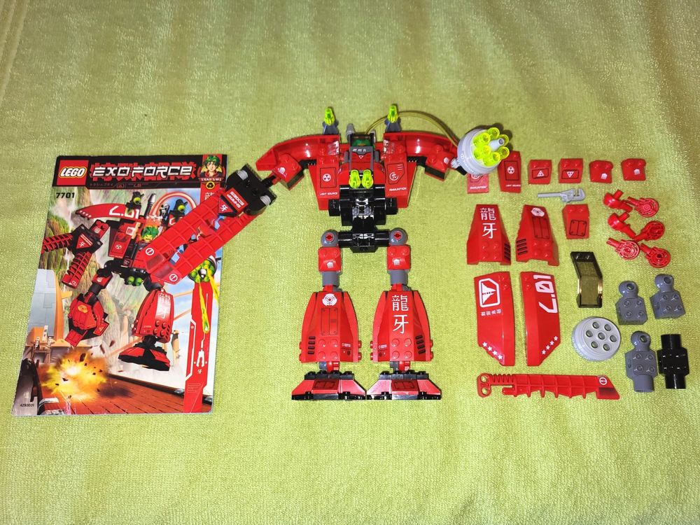 Exoforce Grand Titan + Takeshi mini fig #7701 (196 online pieces) New and Sealed