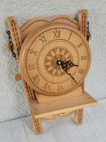 Rustikale Wanduhr Holz ideal für Ferienwohnung Alp-/Skihütte