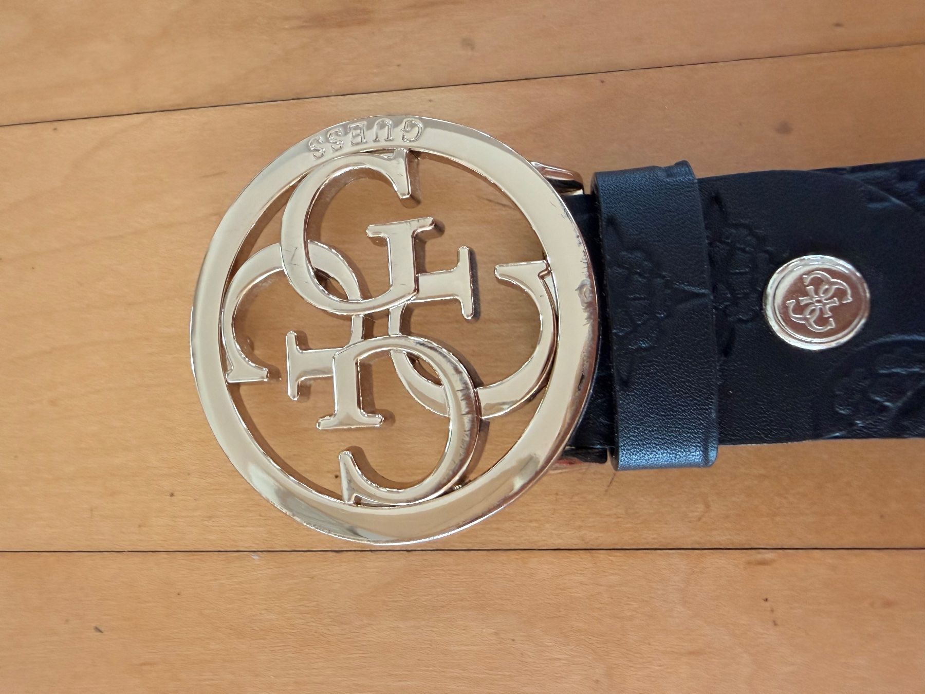 Guess Ceintures: Guess Gürtel – D'occasion à Urdorf par roses202 1