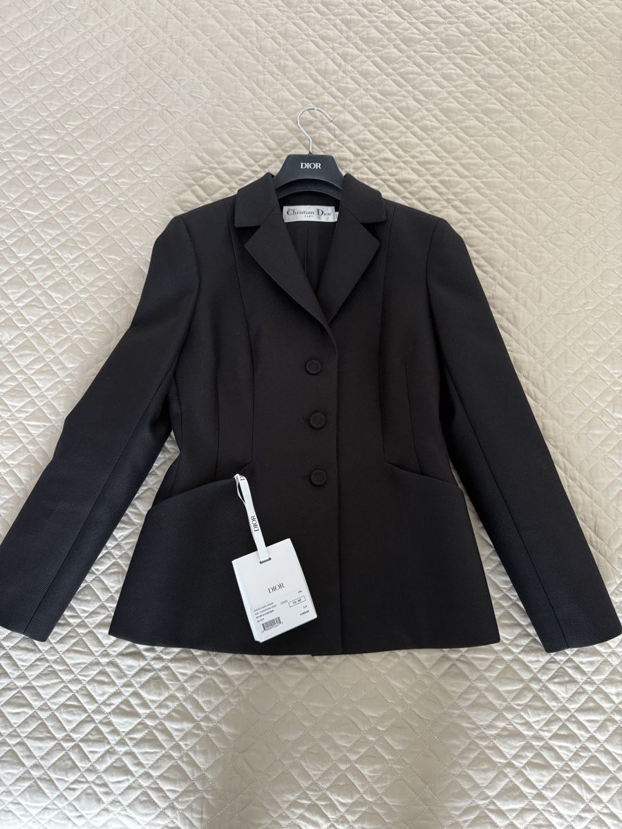 Dior Giacche: Dior bar jacket 36 fr – Nuovo (secondo la descrizione) da Bellinzona venduto da Giulia3440