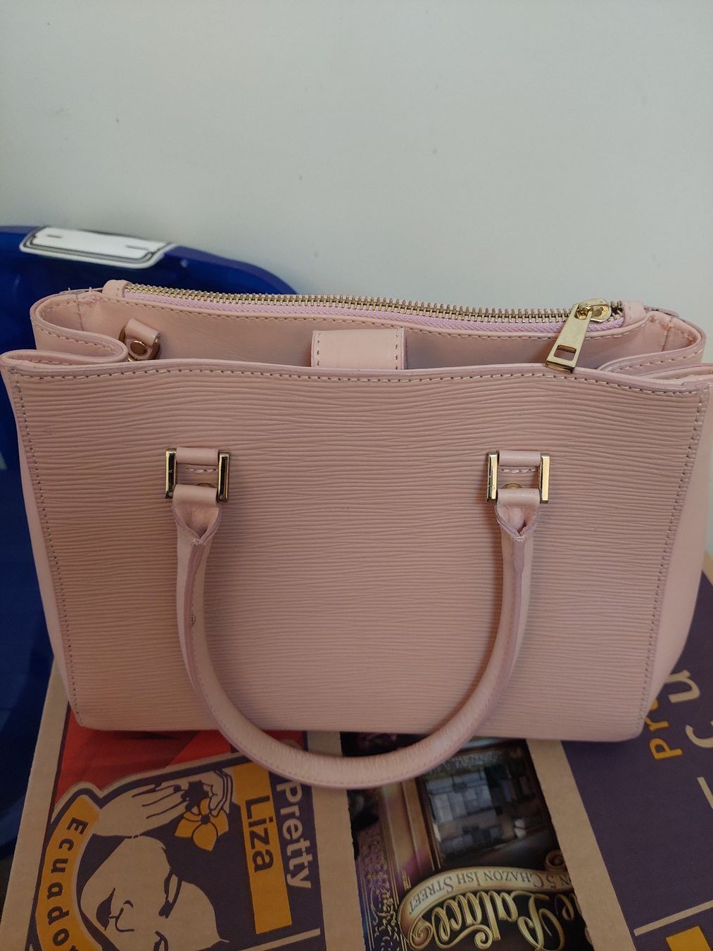 Sacs femmes: Tasche – D'occasion à Zürich par Yitzi