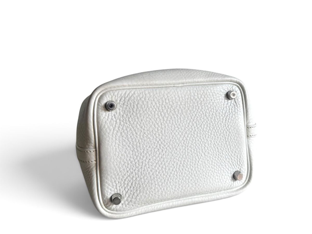 Hermès Taschen für Damen: HERMES Taurillon Clemence Picotin Lock 18 PM Tasche – Gebraucht aus Kriens von hannaandkiko 4