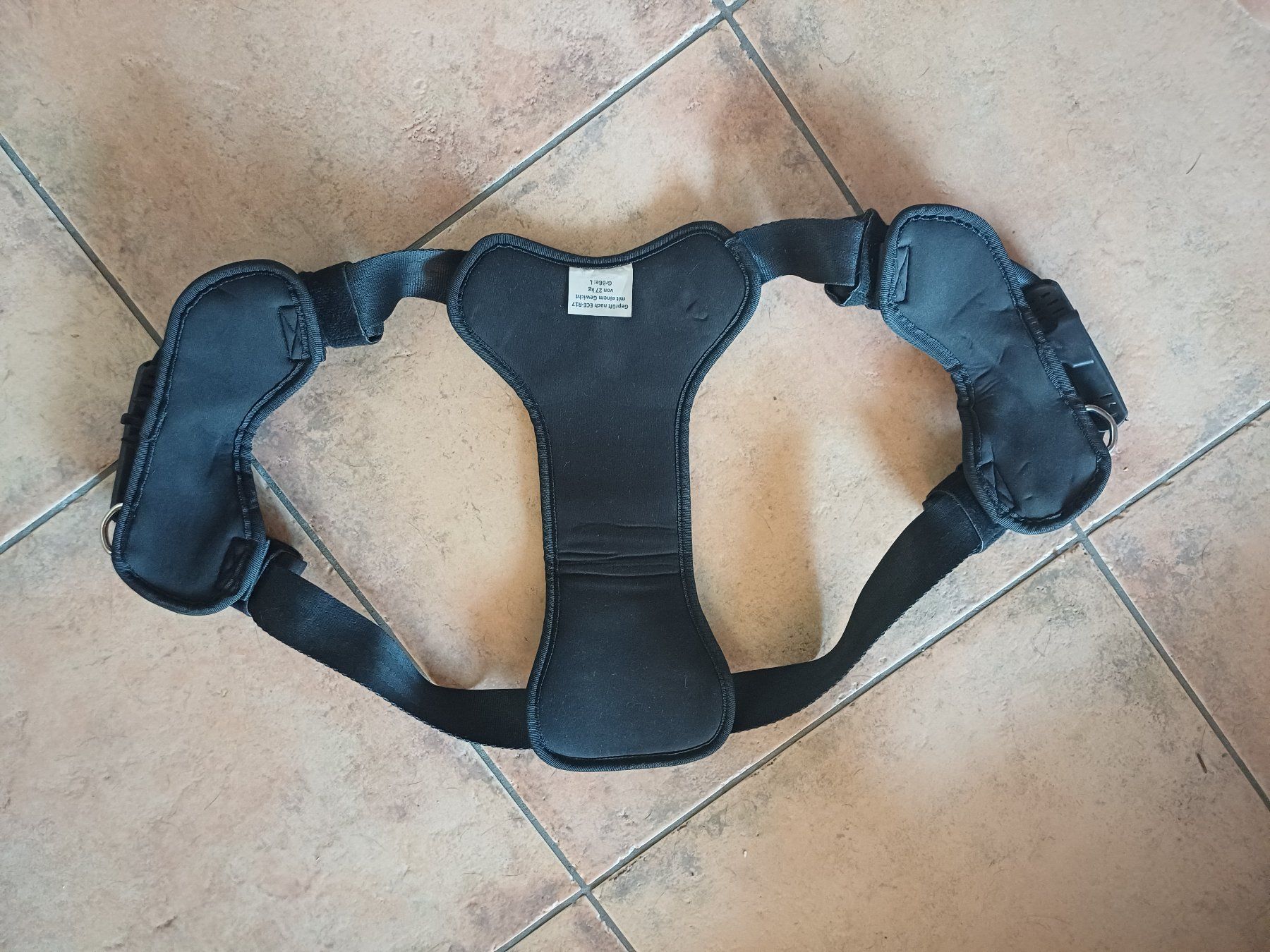 Cinture di sicurezza: Sicherheits-Hundegeschirr – Usato da Roggliswil venduto da sas_b8c8 2