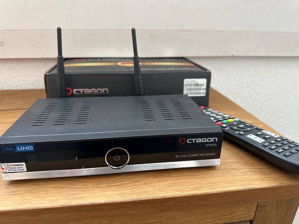Récepteurs: Receiver Octagon SF 8008 – D'occasion à Rheineck par federer81 1