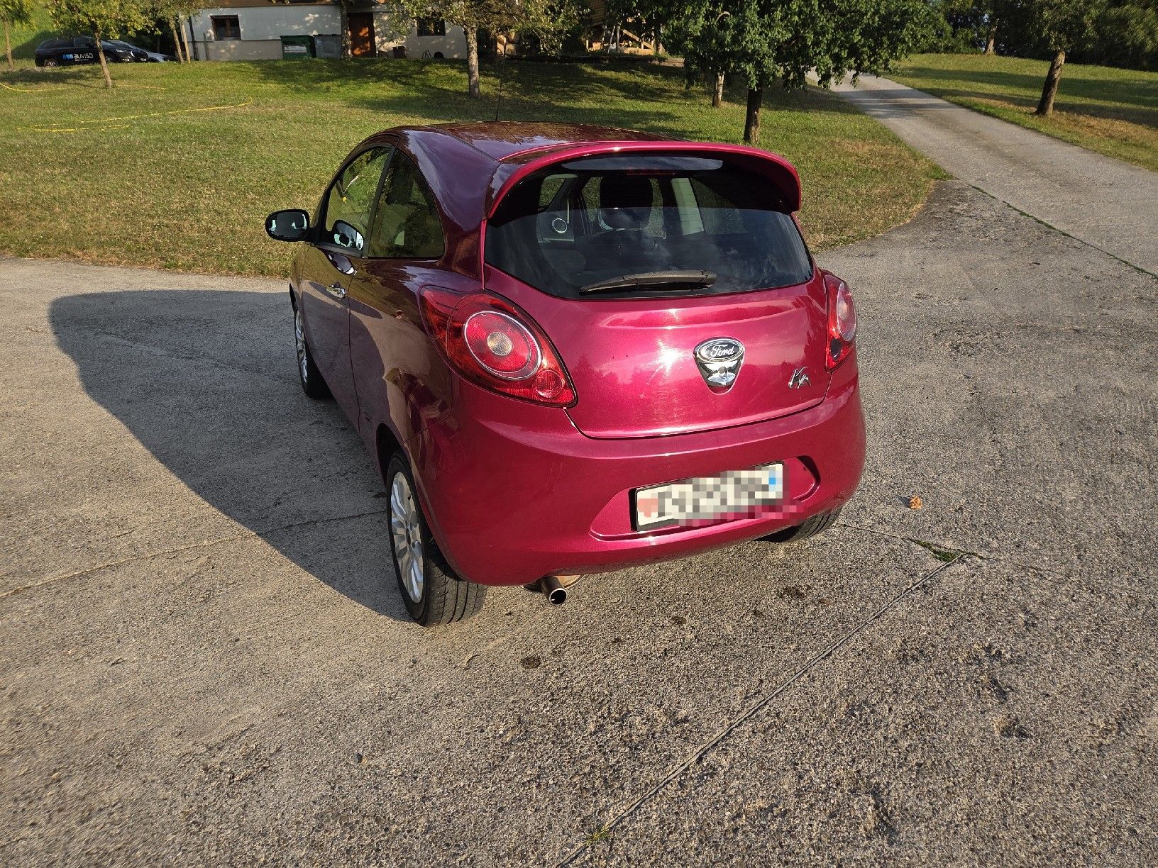 Ford Autos: Ford Ka – Gebraucht aus Walchwil von hur_9r5g 3