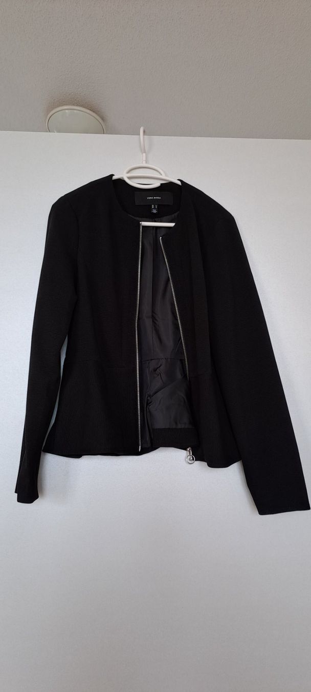 Vero Moda Jacken: Blazer Vero Moda – Neu (gemäss Beschreibung) aus Oensingen von Rinchen