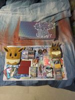 Diverse Pokemon Karten + Zubehör