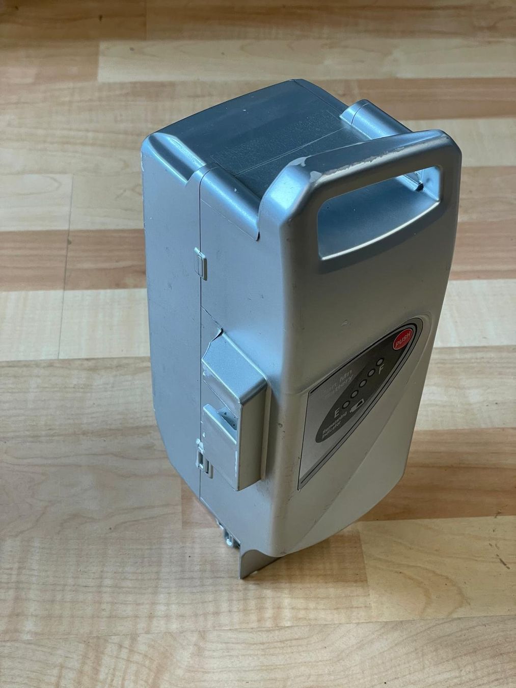 Flyer Akkus: Flyer Akkubox 26V  NKY224B02 – Gebraucht aus Aristau von  2