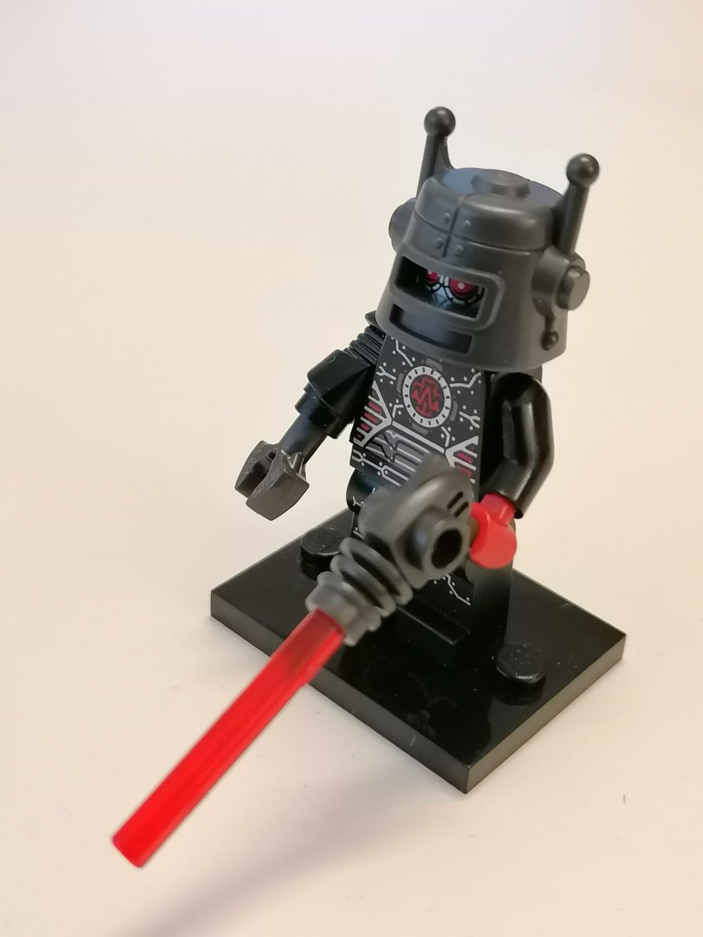 Lego Baukästen: Lego Minifigur Serie 8 - Nr. 1 – Gebraucht aus Basel von vintagecollector 1