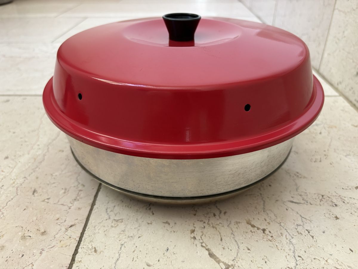 Omnia Moules à gâteaux: Omnia Camping-Backofen – D'occasion à Ottenbach par rah_5nql