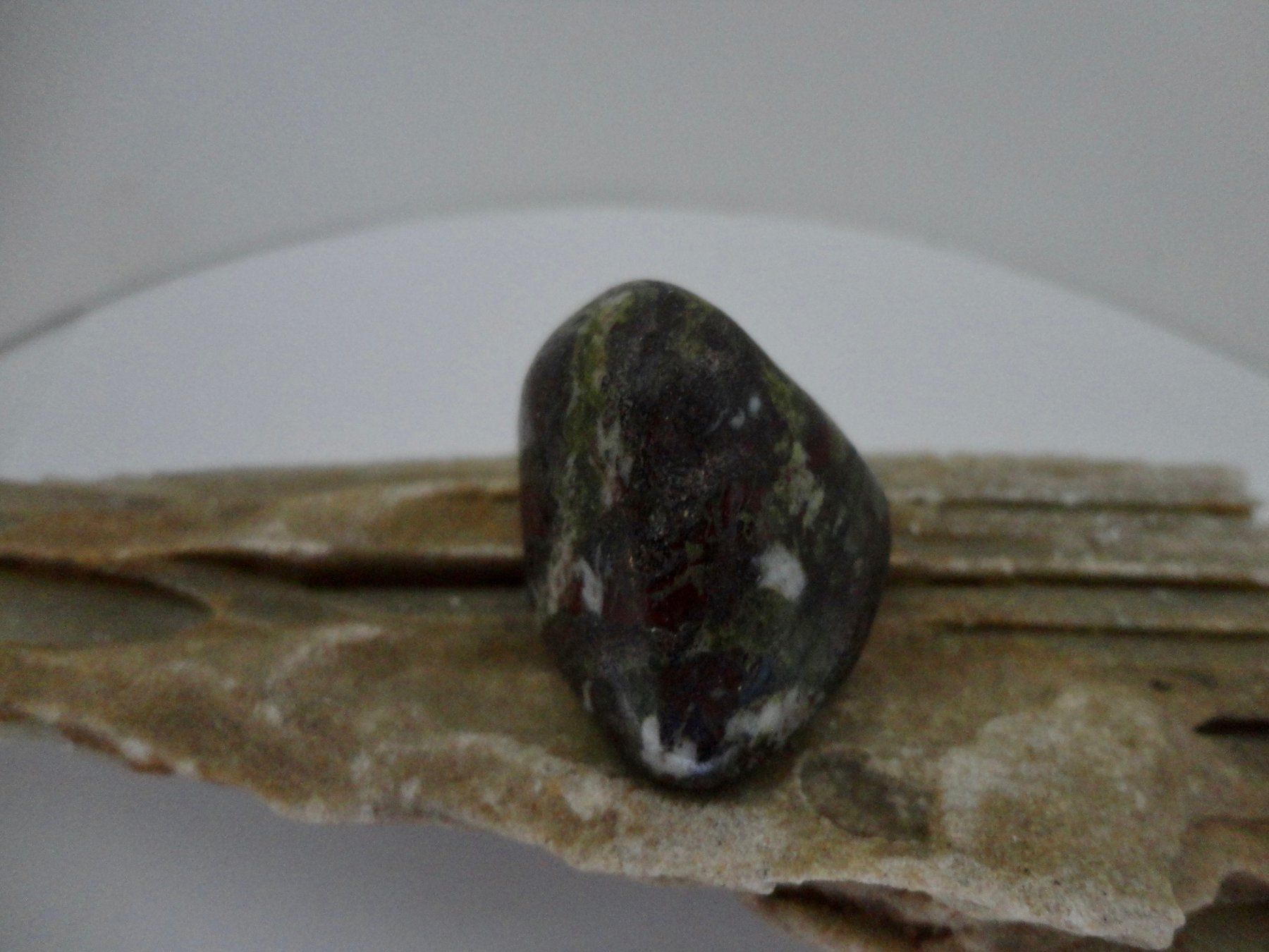 Mineralien & Heilsteine: Epidot/Unakit – Neu (gemäss Beschreibung) aus Biberist von Steine 2