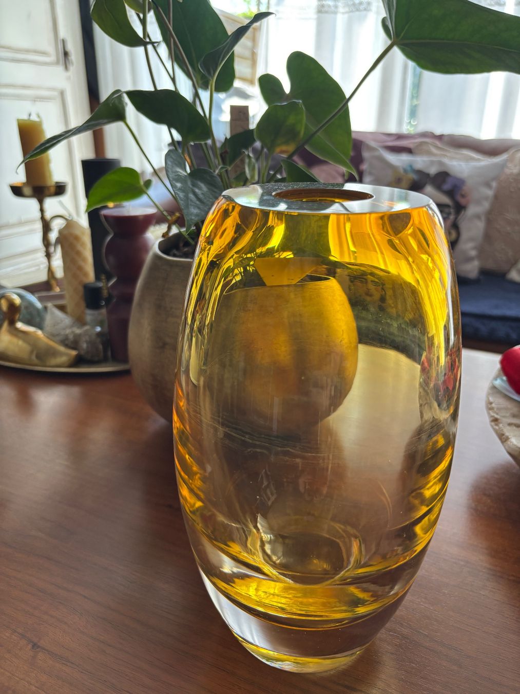Vasi & Recipienti: Vase der niederländischen Einrichtungsmarke – Usato da Zürich venduto da STYLEHAUS