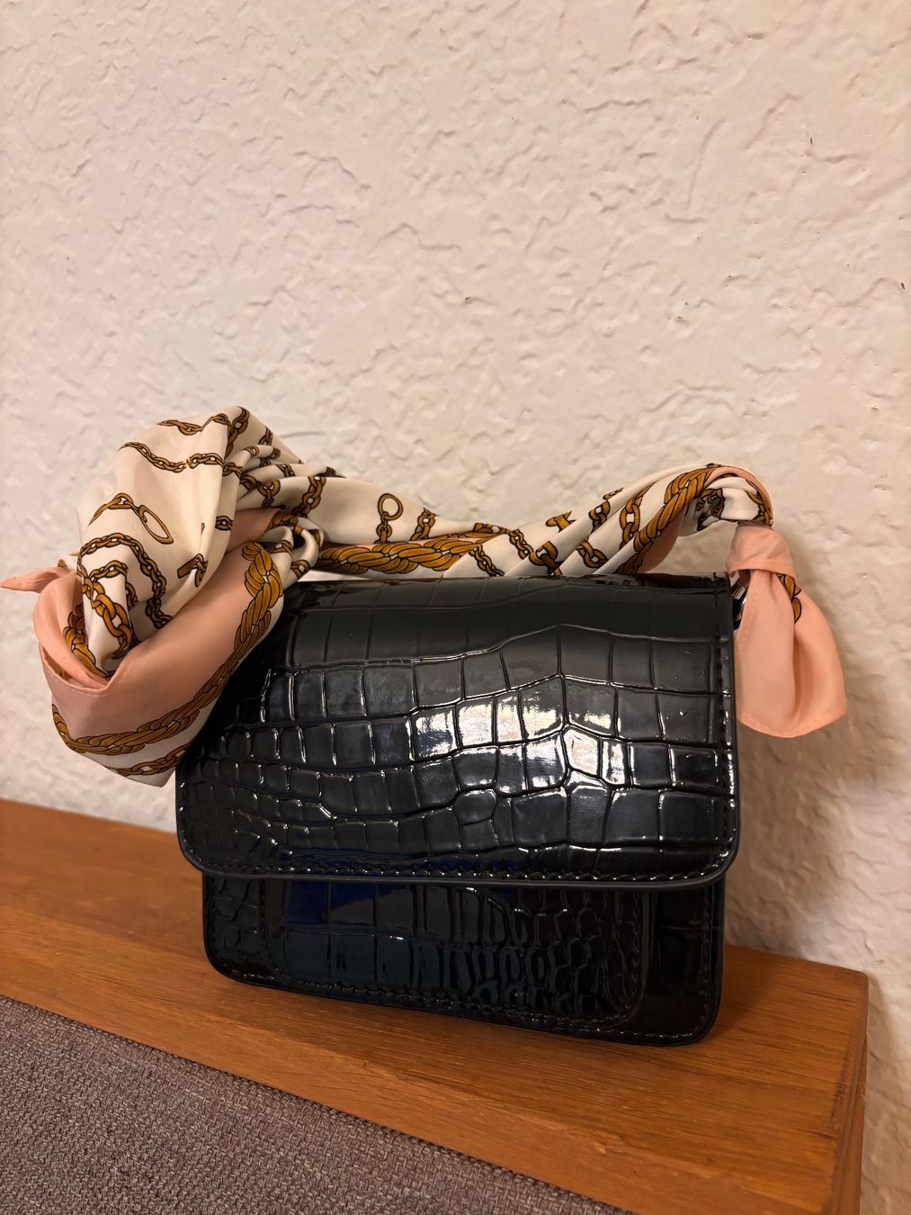 Borse da donna: Schicke Damen Handtasche – Usato da Bern venduto da ViksiBash