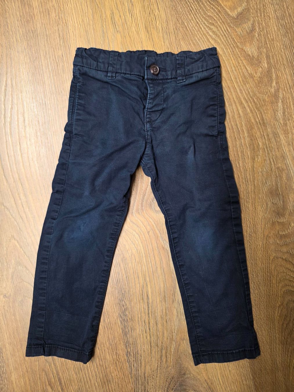 Pantaloni: Hose, Stoffhose dunkelblau Gr. 92 – Usato da Nebikon venduto da Japostyle