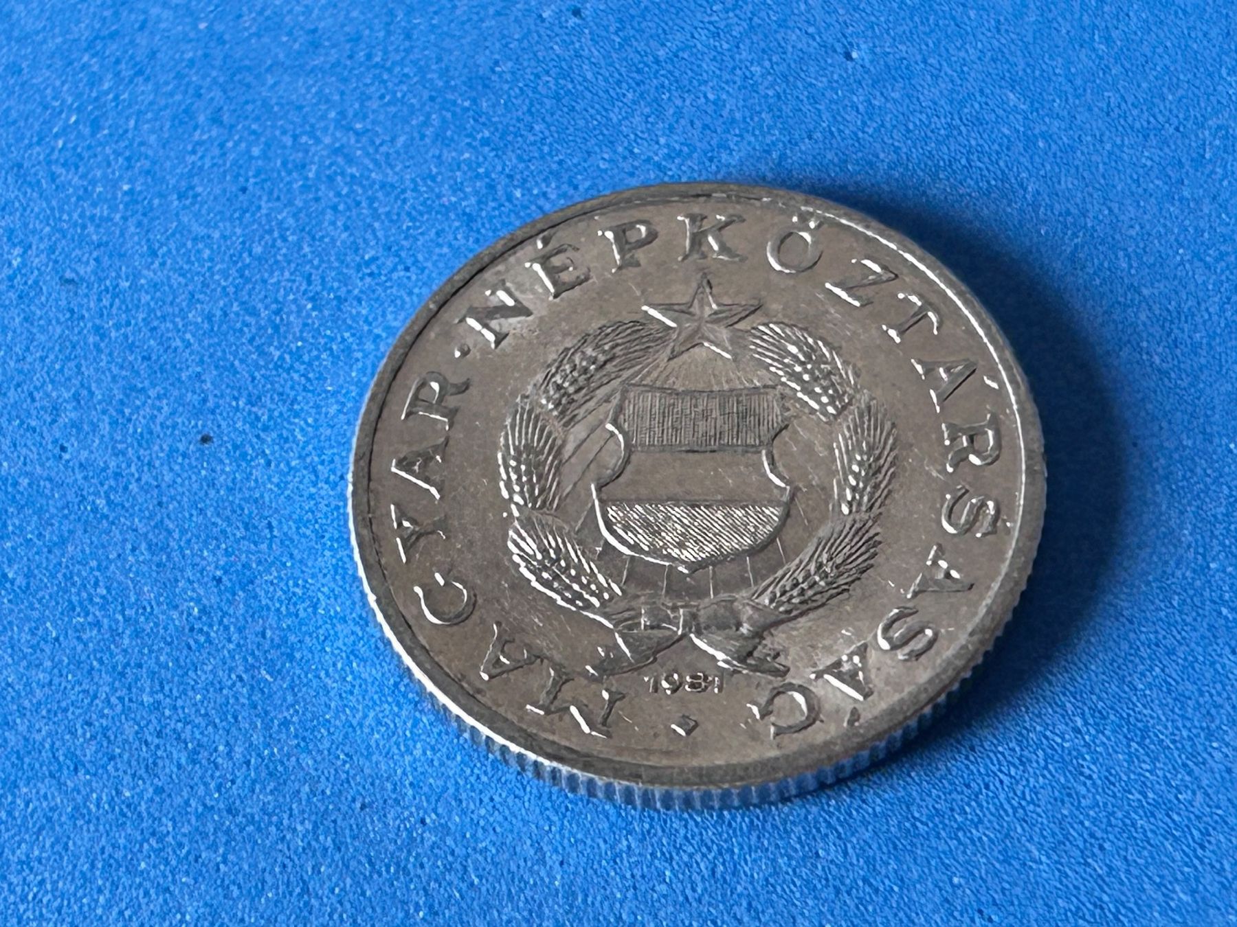 Tutti le monete: Hungary - 1 Forint 1981 – Usato da Corcelles NE venduto da AJKader 1