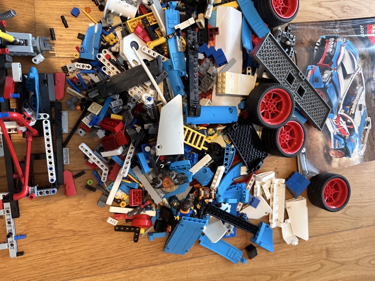 Lego Baukästen: Lego Technic Offroader 42077, zerlegt, vollständig? – Gebraucht aus Basel von boo_dc8c 3