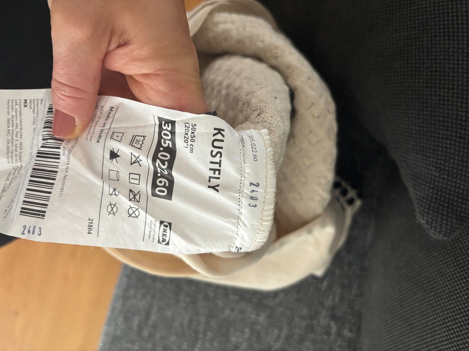 Ikea Coussins: Kissenbezug IKEA KUSTFLY – D'occasion à Winterthur par D_Zel97 2