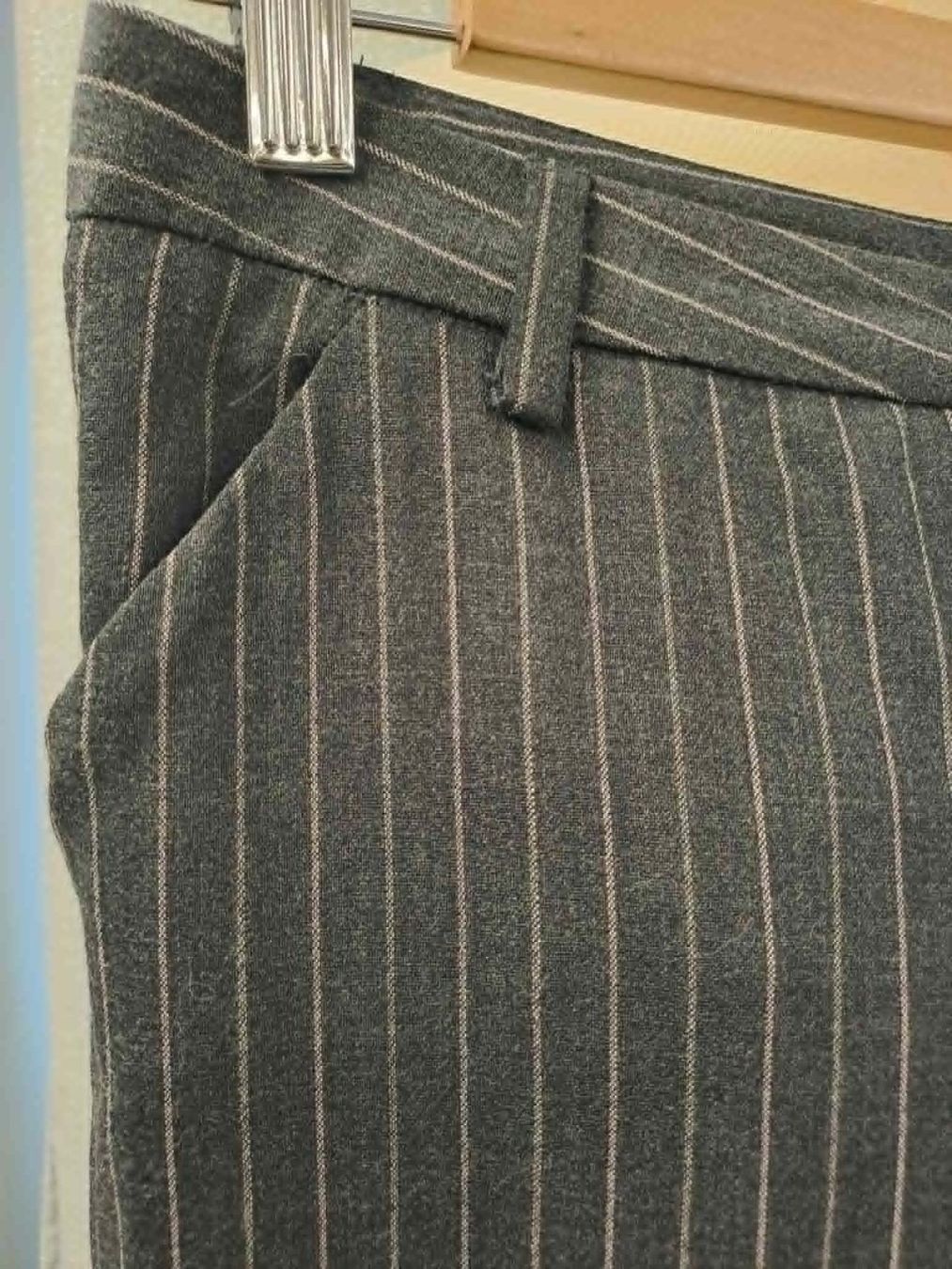 Dolce & Gabbana Pantaloni: Pantalon Dolce Gabbana – Usato da La Chaux-de-Fonds venduto da Emmaus2300CDF 2