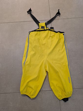 Kleider Paket Grösse 74 mit Reima Regenhose 