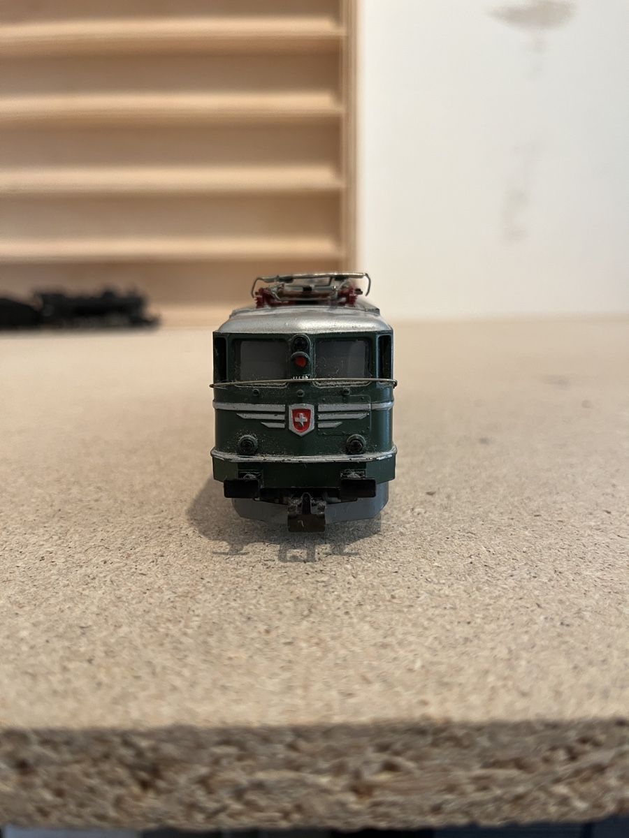 Märklin Modellini di ferrovie: AE 6/6 Märklin analog – Usato da Oftringen venduto da PhilBraMan 4