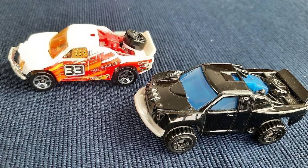 Porsche Modellini d'auto: Porsche Modelle / Spielzeugautos – Usato da Giswil venduto da aethra