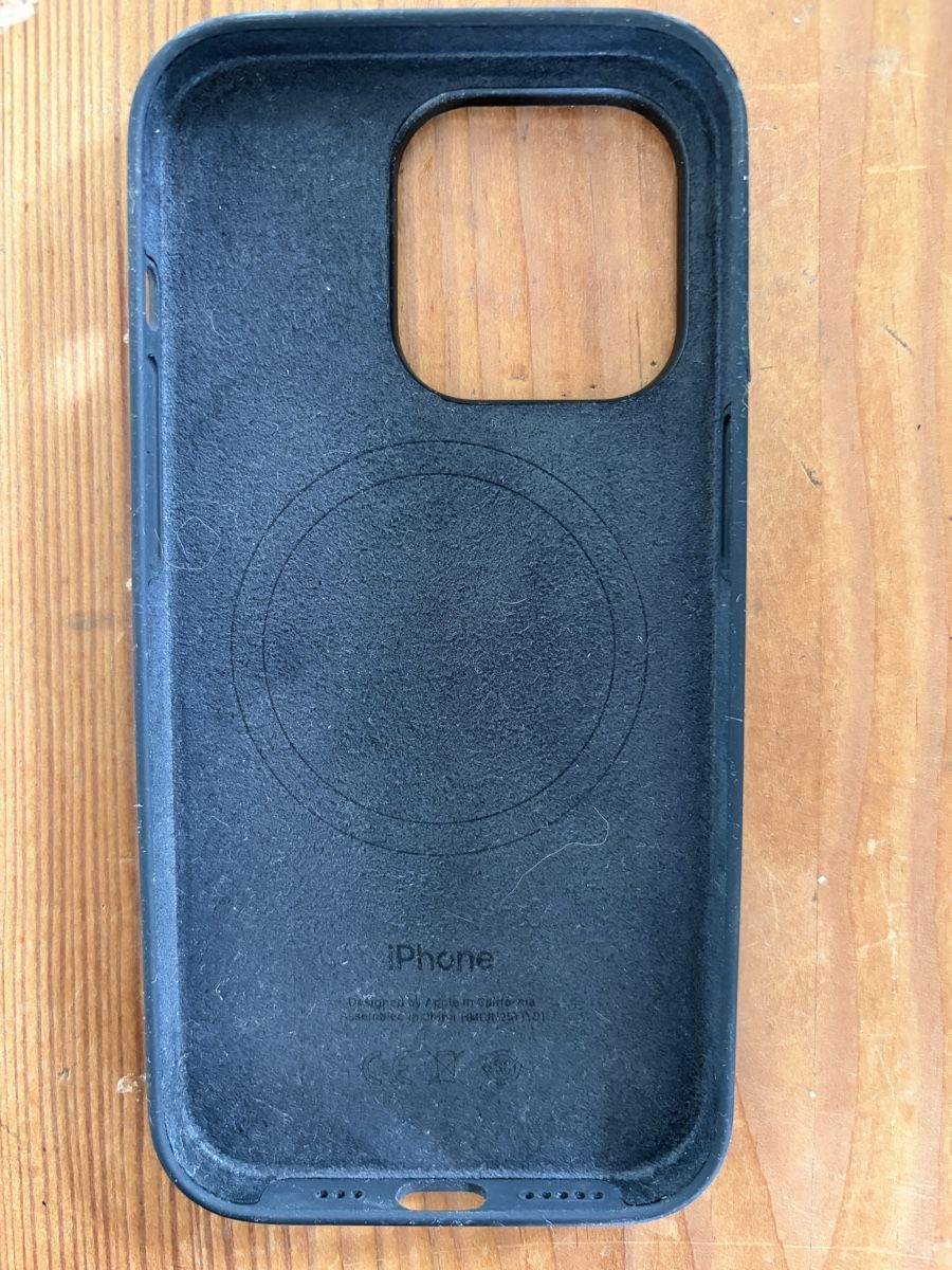 Apple Cover & Protezioni schermo: Apple IPhone. 14Pro silicone case original, black – Usato da Hospental venduto da lillyotth 1